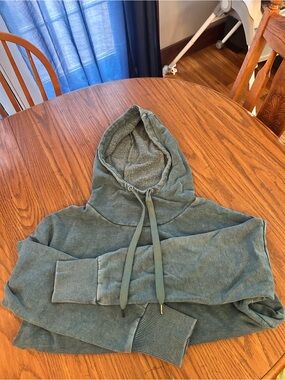 90 degrees and Glyder Cropped hoodie
